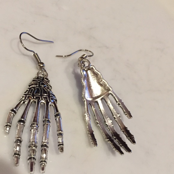 🦴 Single Pair Of Skeleton bone hand drop earrings in gold or silver💀 - Picture 7 of 8